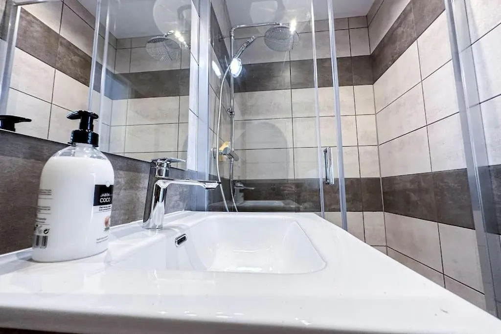 Can Romy Appartement T3 B - A 20M De La Plage De Cala Montgo L' Escala Apartamento